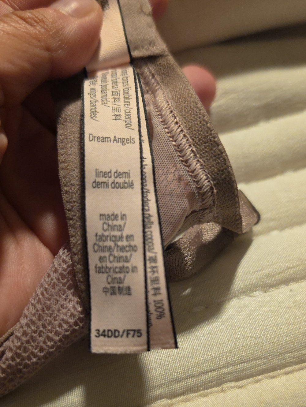 New Victoria's Secret Bra - Picture 3 of 3